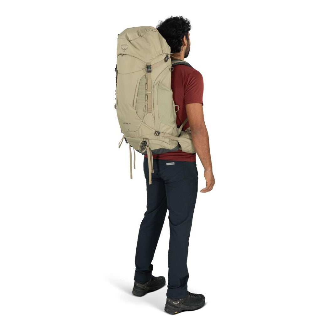 Osprey Kestrel 48 - BLACK