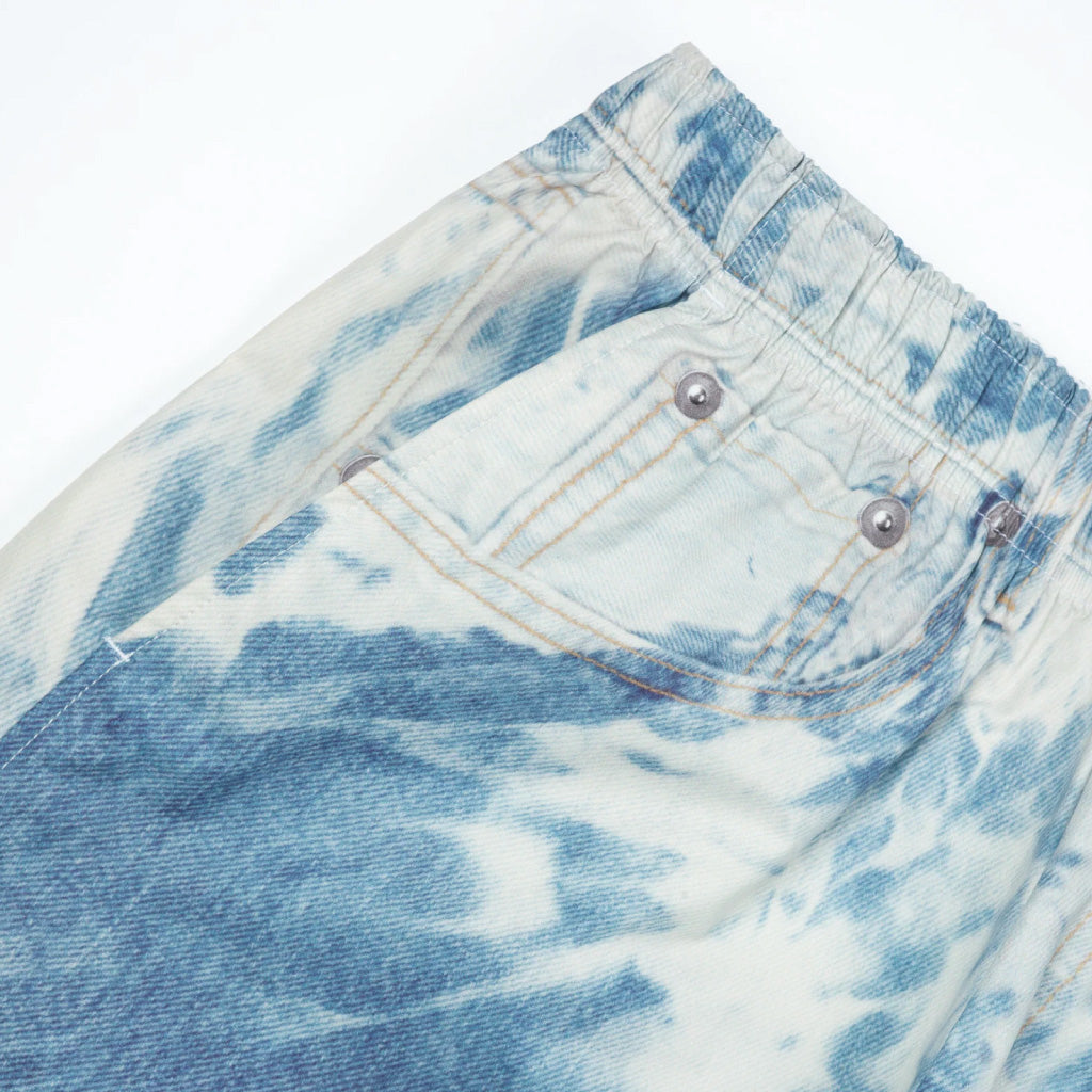 SATISFY AmbientWarp™ 5" Unlined Shorts - Bleached Blue Denim