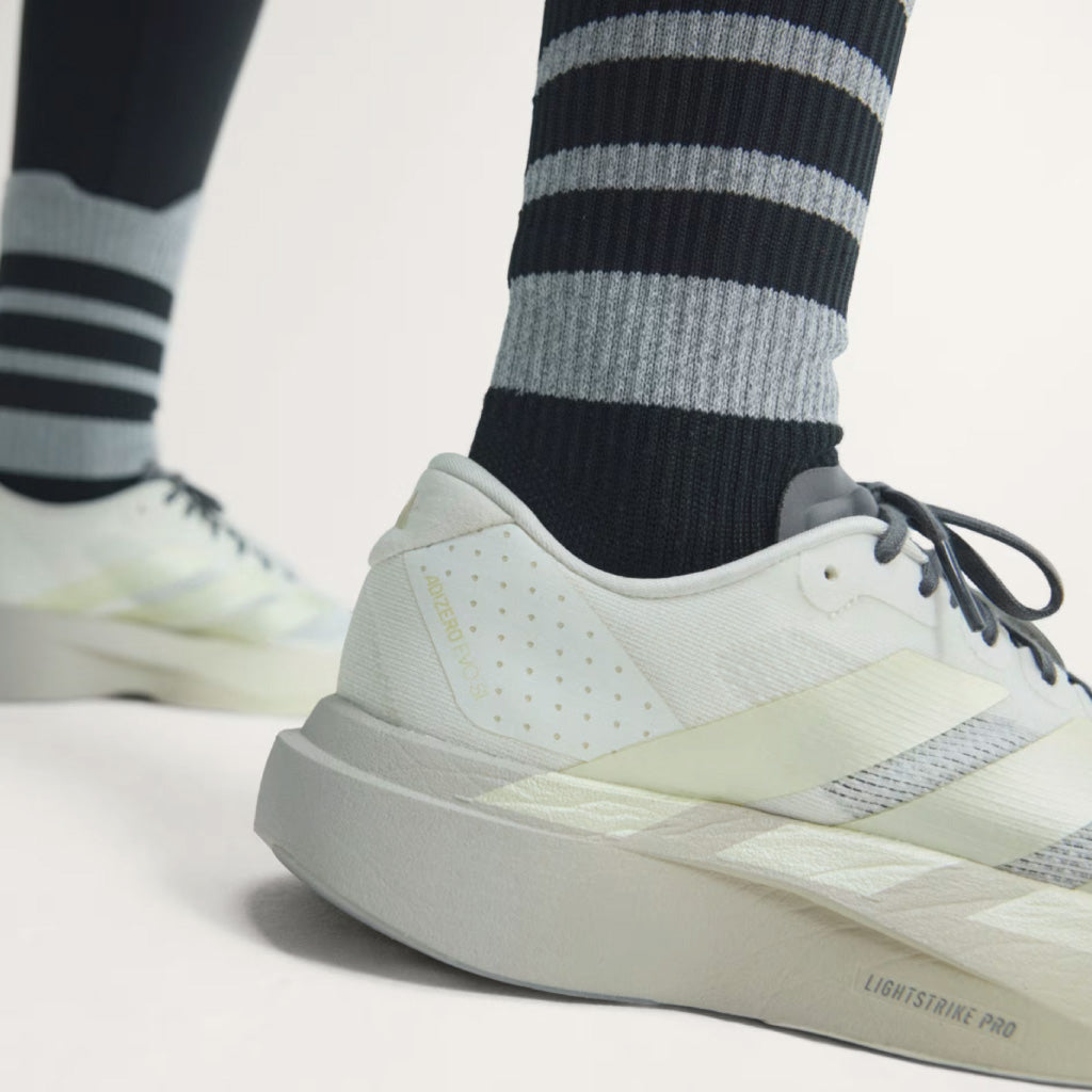 adidas ADIZERO EVO SL - Off White / Ice Gold Met. (W)