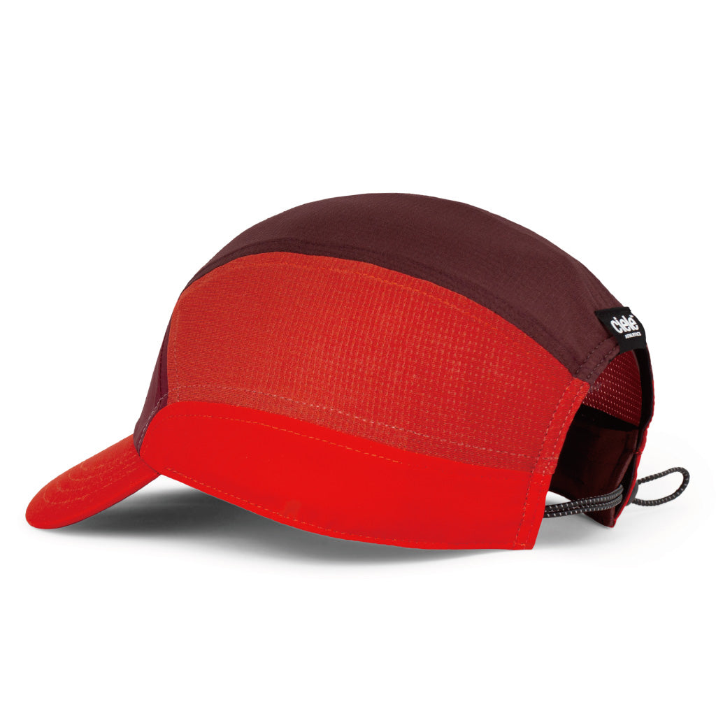 ciele athletics FSTCap SC-Comp-IconicVC - Crimson Red Clay
