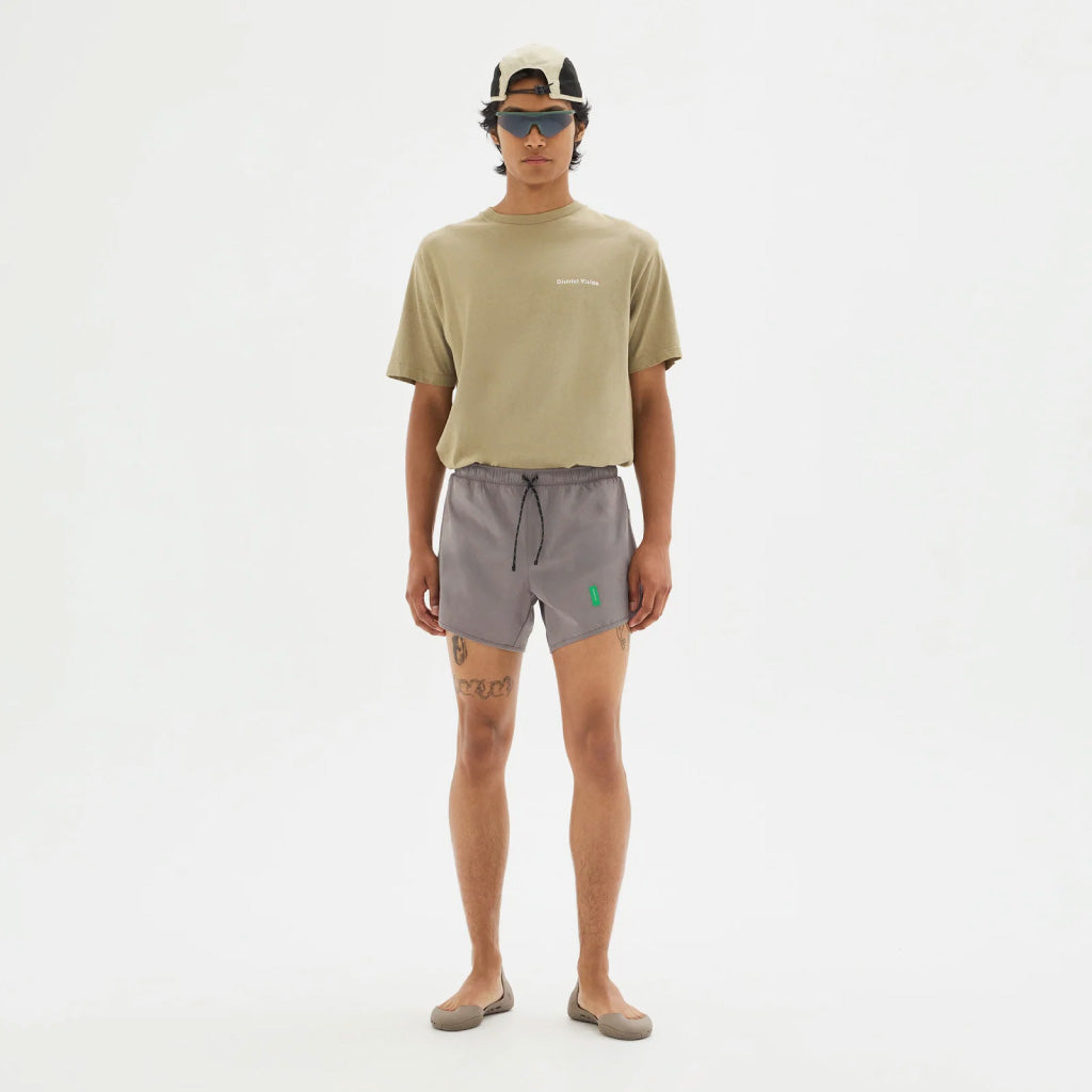District Vision 5" Training Shorts - Carbon (M)