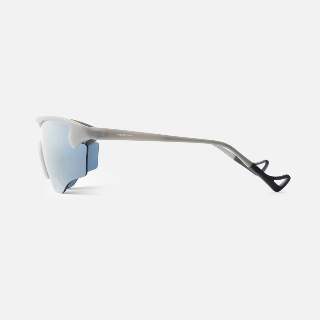 District Vision Junya Racer Flint D+ Blue Silver Flash Mirror