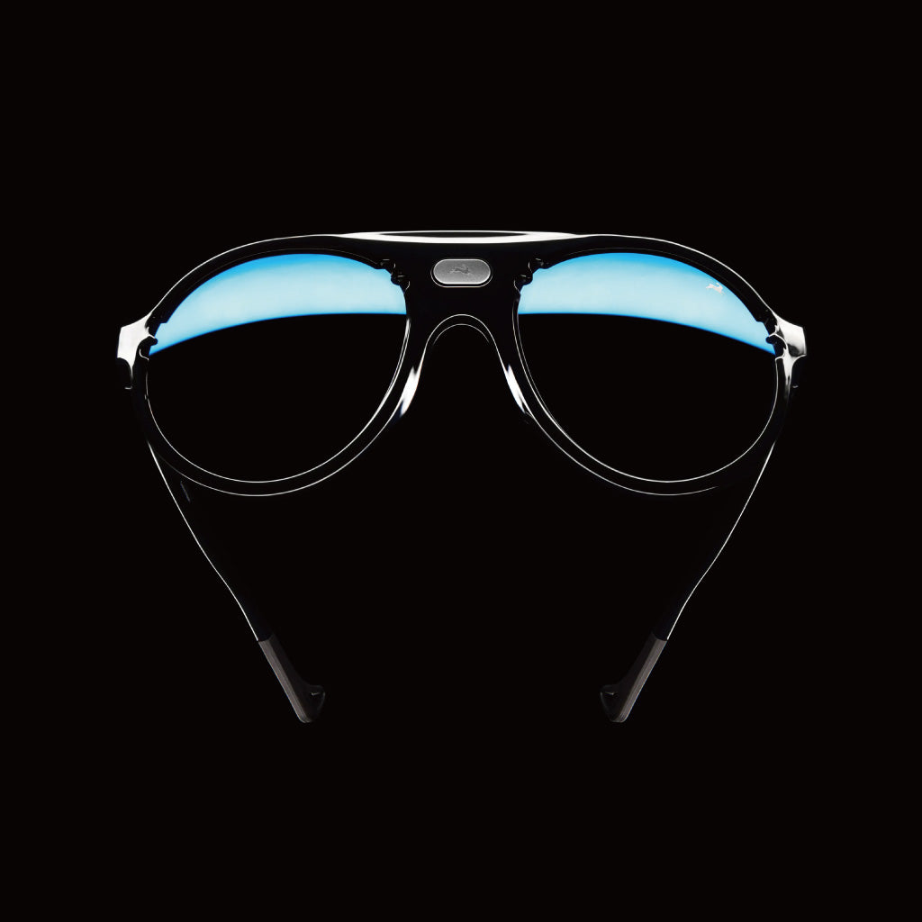 District Vision x Tracksmith Kazu Tourer Black D+ Blue Ice