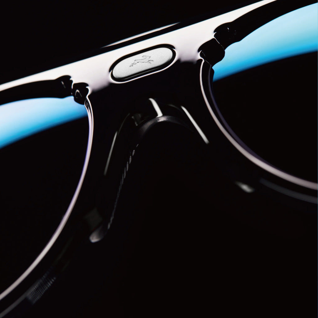 District Vision x Tracksmith Kazu Tourer Black D+ Blue Ice