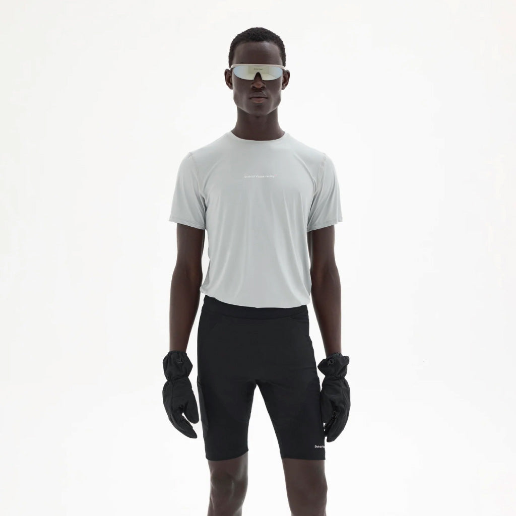 District Vision Ultralight Aloe Short Sleeve Tee - Granite (M)