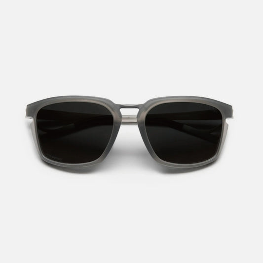 District Vision and wander Keita Summit Ti Gray D+ Water Gray