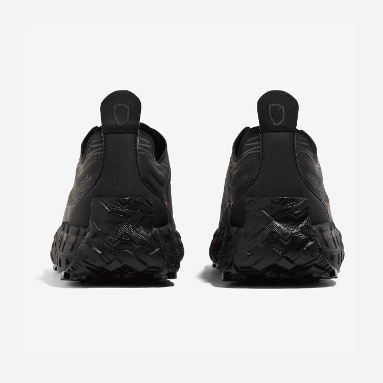 norda 001 - Stealth Black (M)