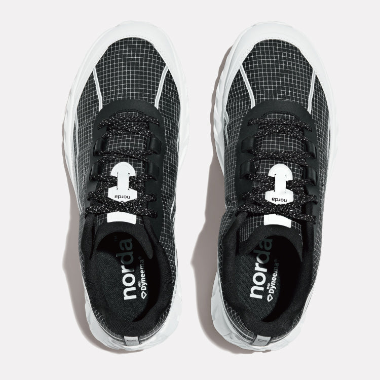 norda 002 - Summit Black (M)