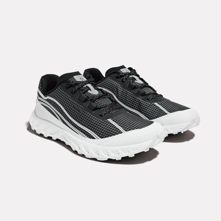 norda 002 - Summit Black (M)
