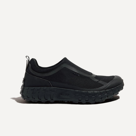 norda 003 - Pitch Black (M)