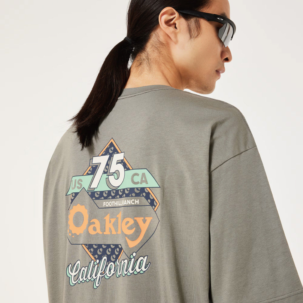 Oakley En New Retro Tee Motel 2.0 - Surplus Green