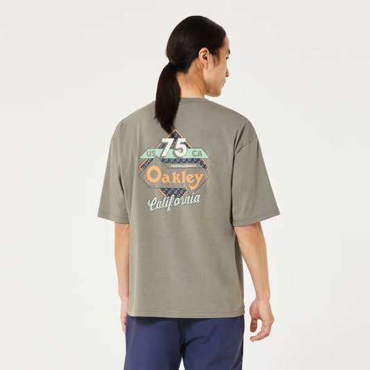 Oakley En New Retro Tee Motel 2.0 - Surplus Green