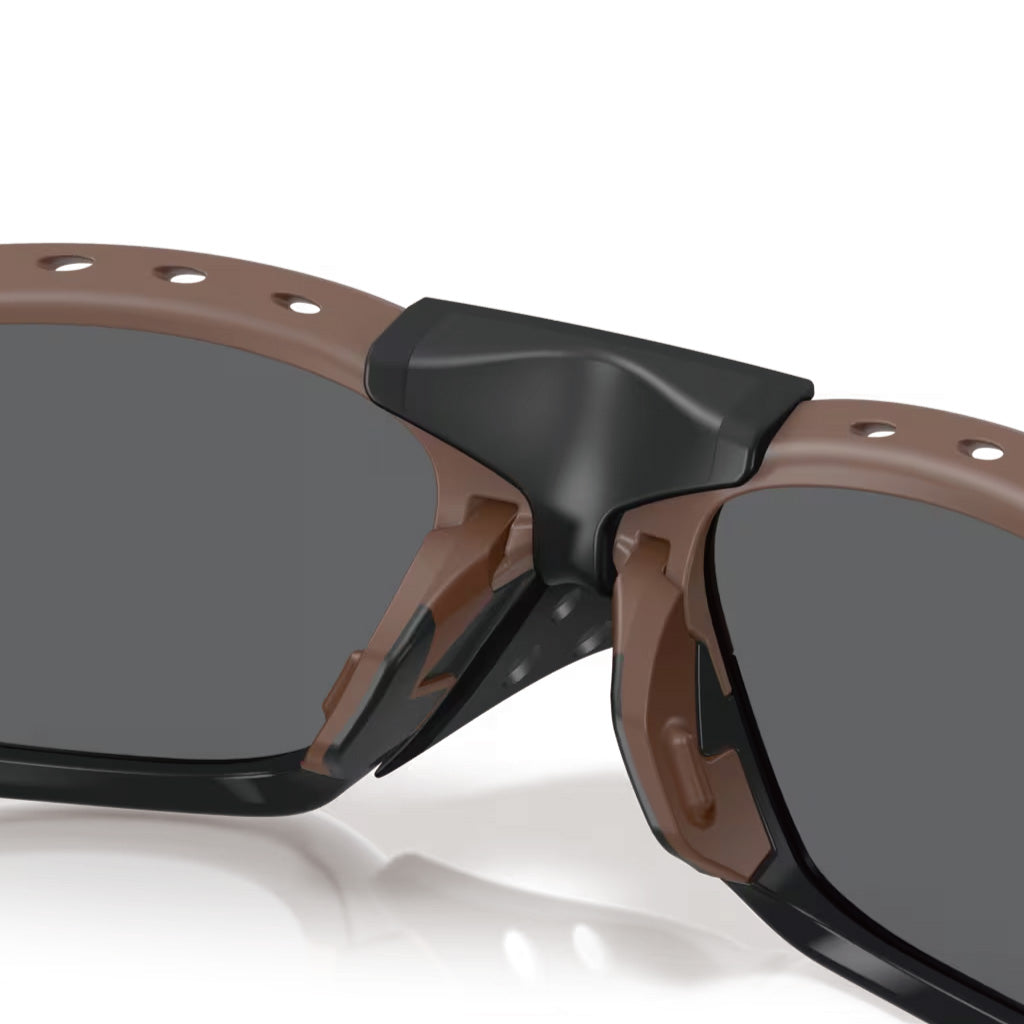 Oakley Plantaris SQ Prizm Black Lenses - Mahogany Frame