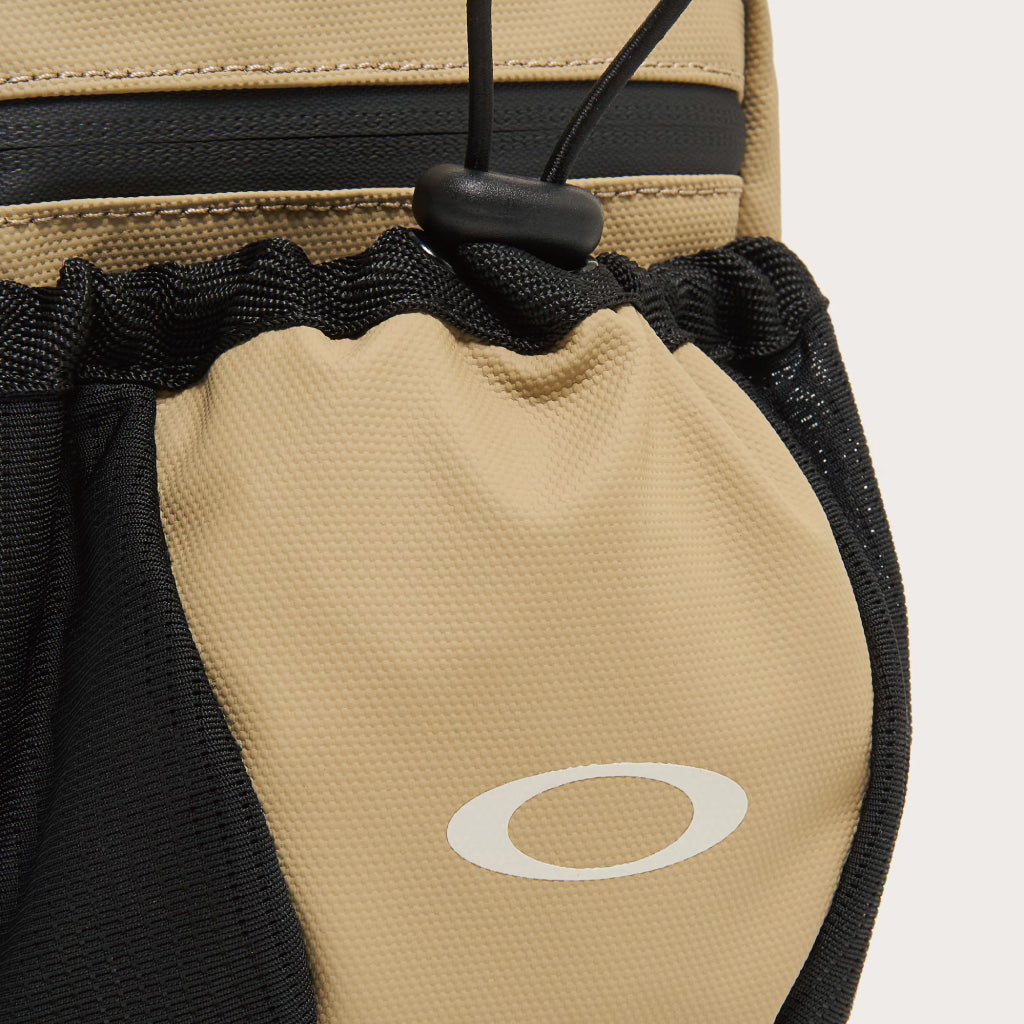 Oakley Rover Crossbody - Pebble