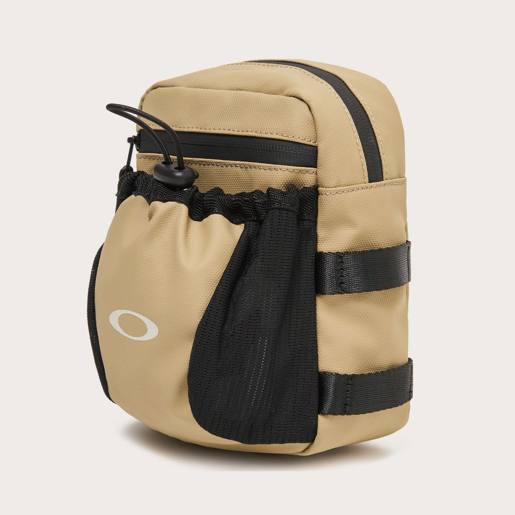 Oakley Rover Crossbody - Pebble