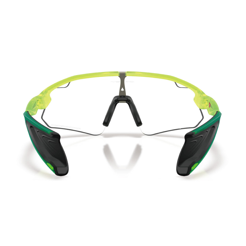 Oakley Stunt Devil A Clear to Black Iridium Photochromic - Matte Uranium Frame