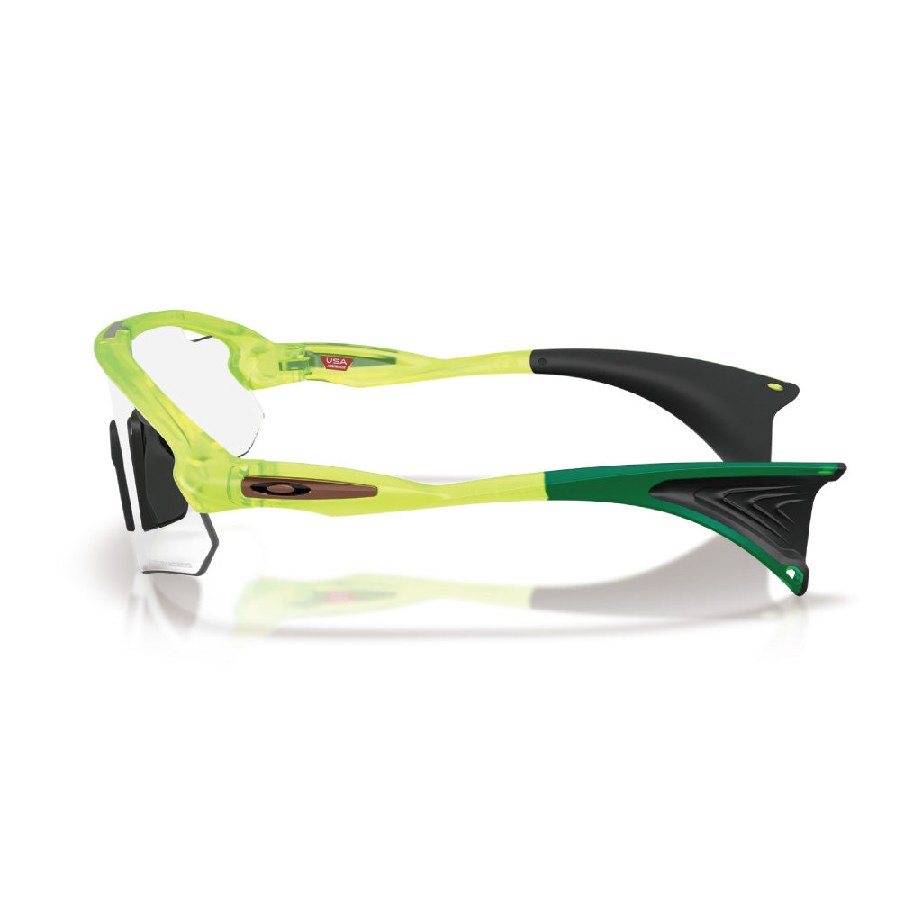 Oakley Stunt Devil A Clear to Black Iridium Photochromic - Matte Uranium Frame