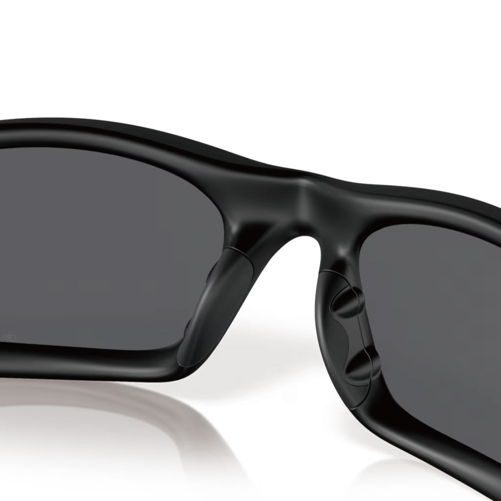 Oakley Straight Jacket Prizm Grey Polarized Lenses - Matte Black Frame