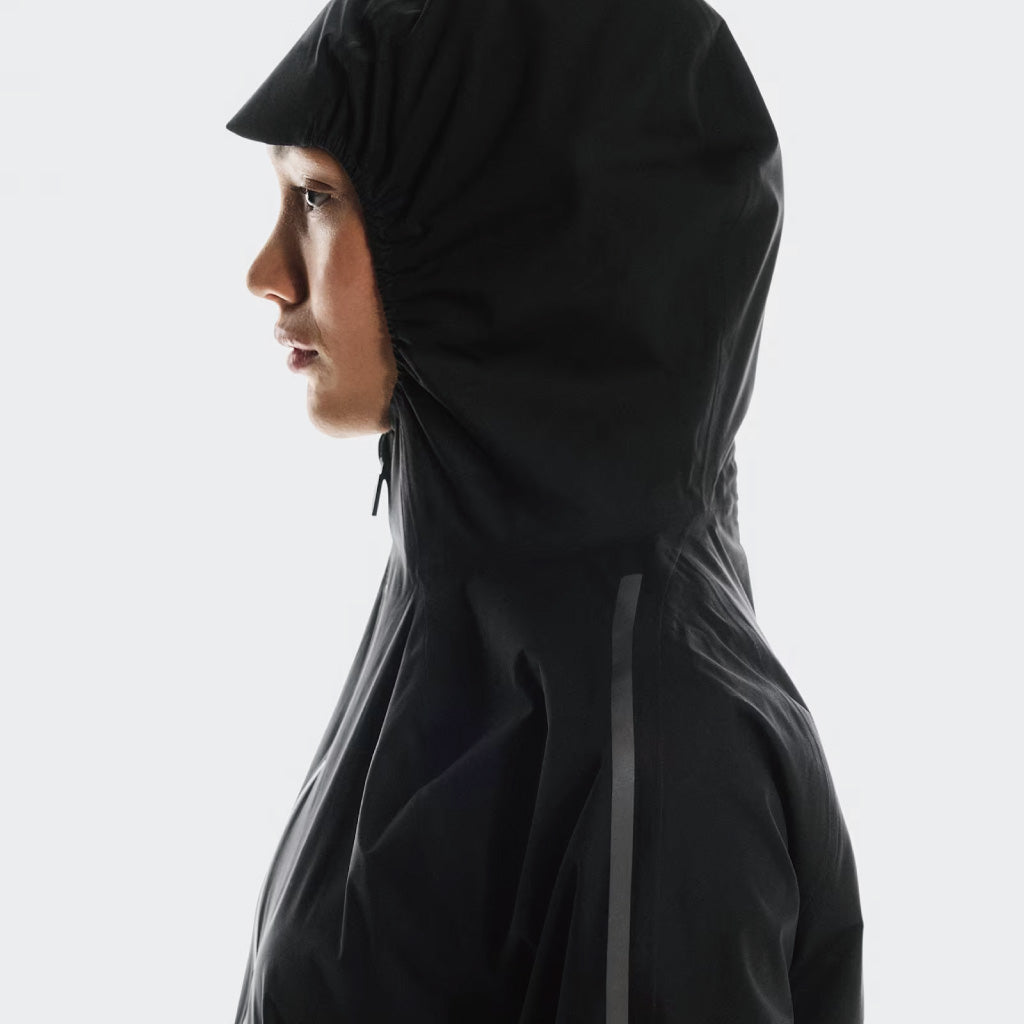 On Performance Jacket Waterproof - Black (W)