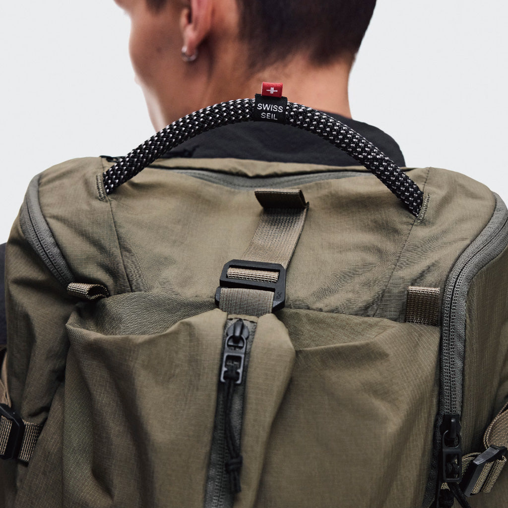 On Speed Pack 30L - Olive / Black