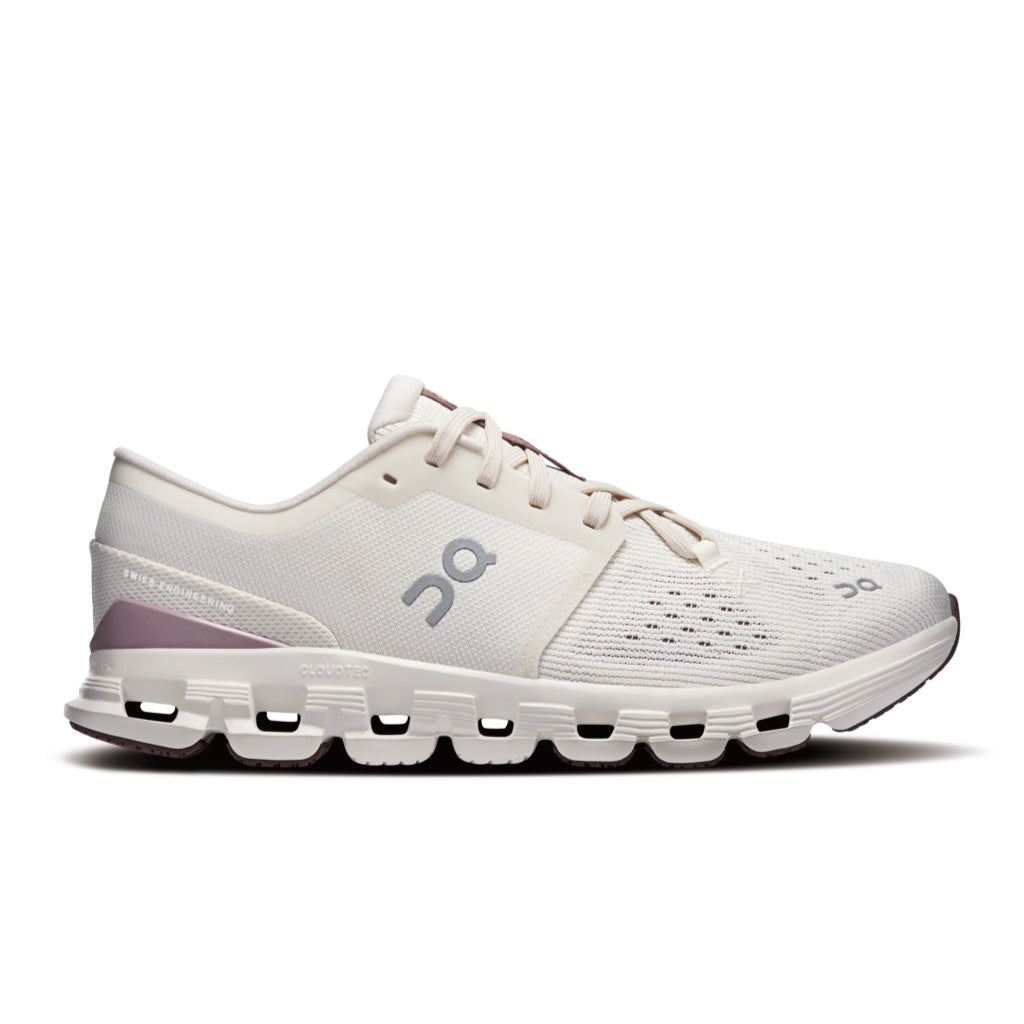 On Cloud X 4 - Ivory / Heron (W)
