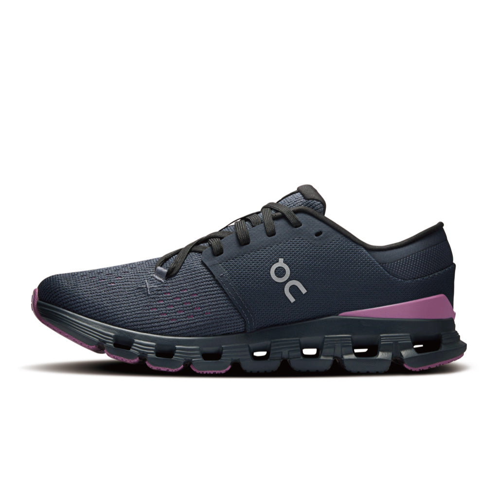 On Cloud X 4 - Navy / Sakura (W)