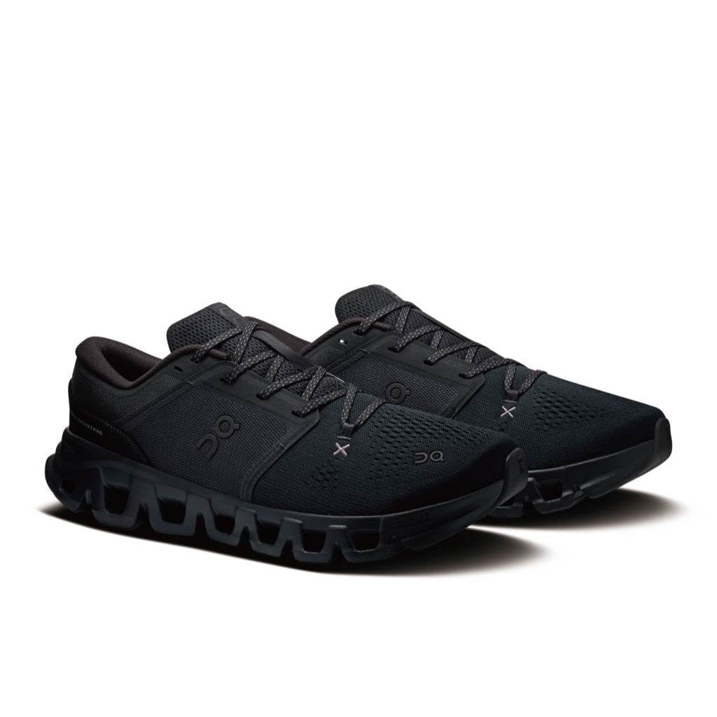 On Cloud X 5 - Black / Black (M)