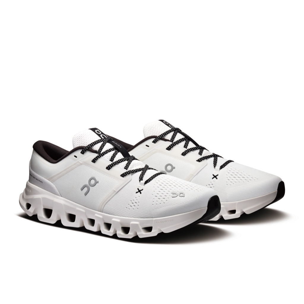 On Cloud X 5 - White / Black (M)