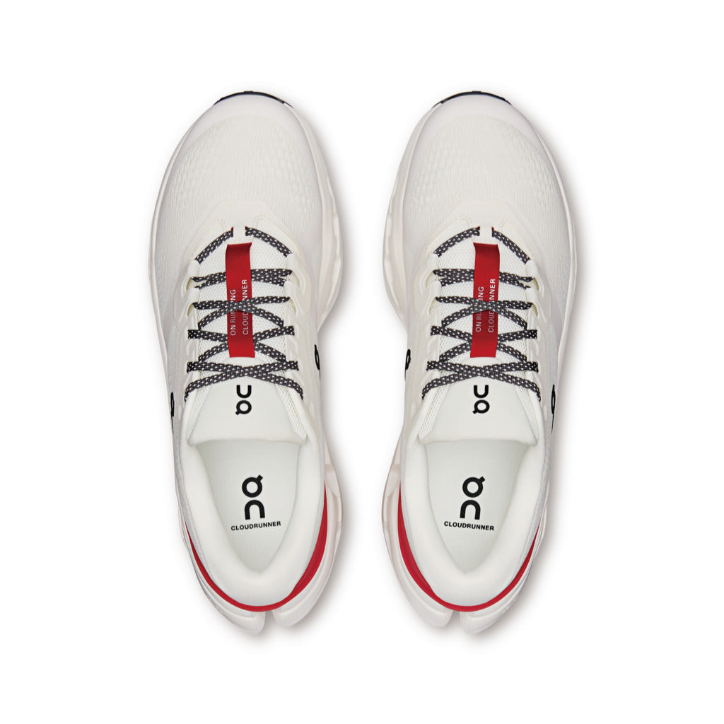 On Cloudrunner 3 - Ivory / Robin (M)