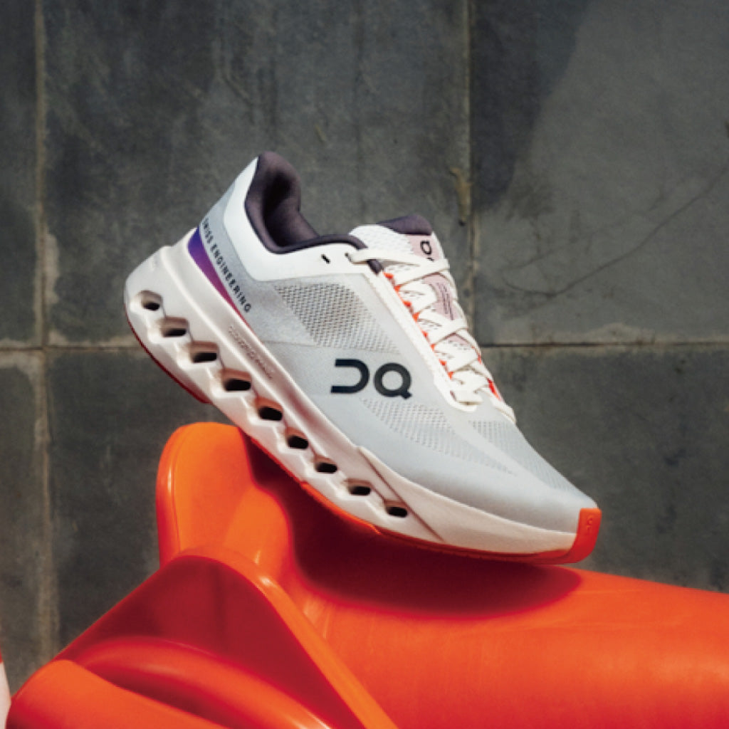 On Cloudsurfer Next - White / Flame (M)