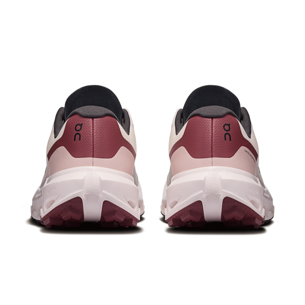 On Cloudvista 3 - Oyster / Barberry (W)
