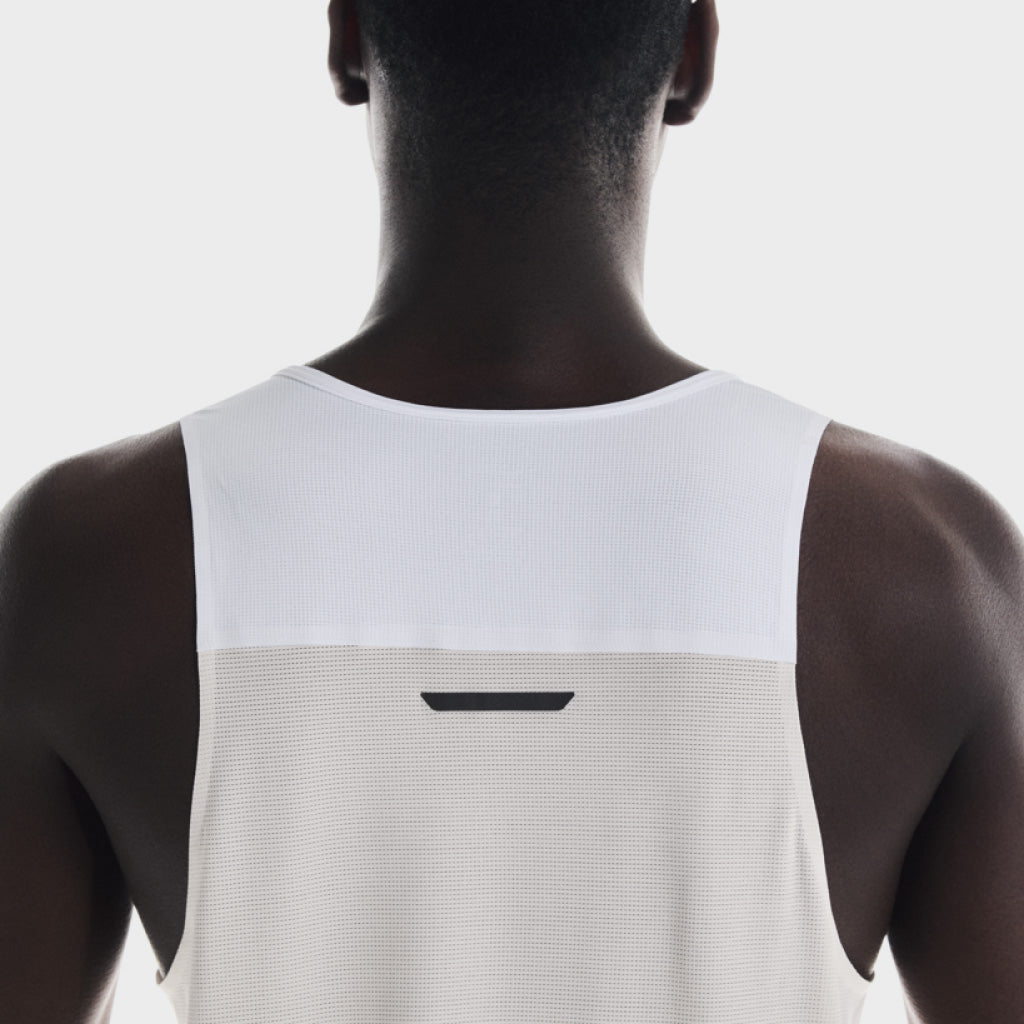 On Performance Tank - White / Silver (M)