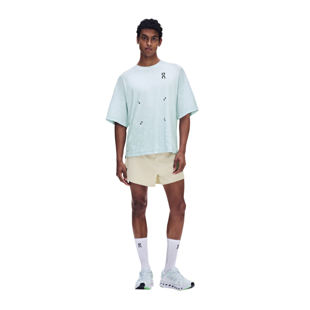 On Performance Volt Shorts - Hare (M)