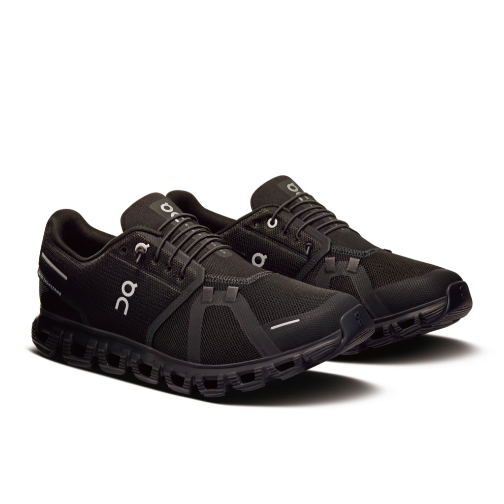 On Cloud 6 - Black / Black (M)