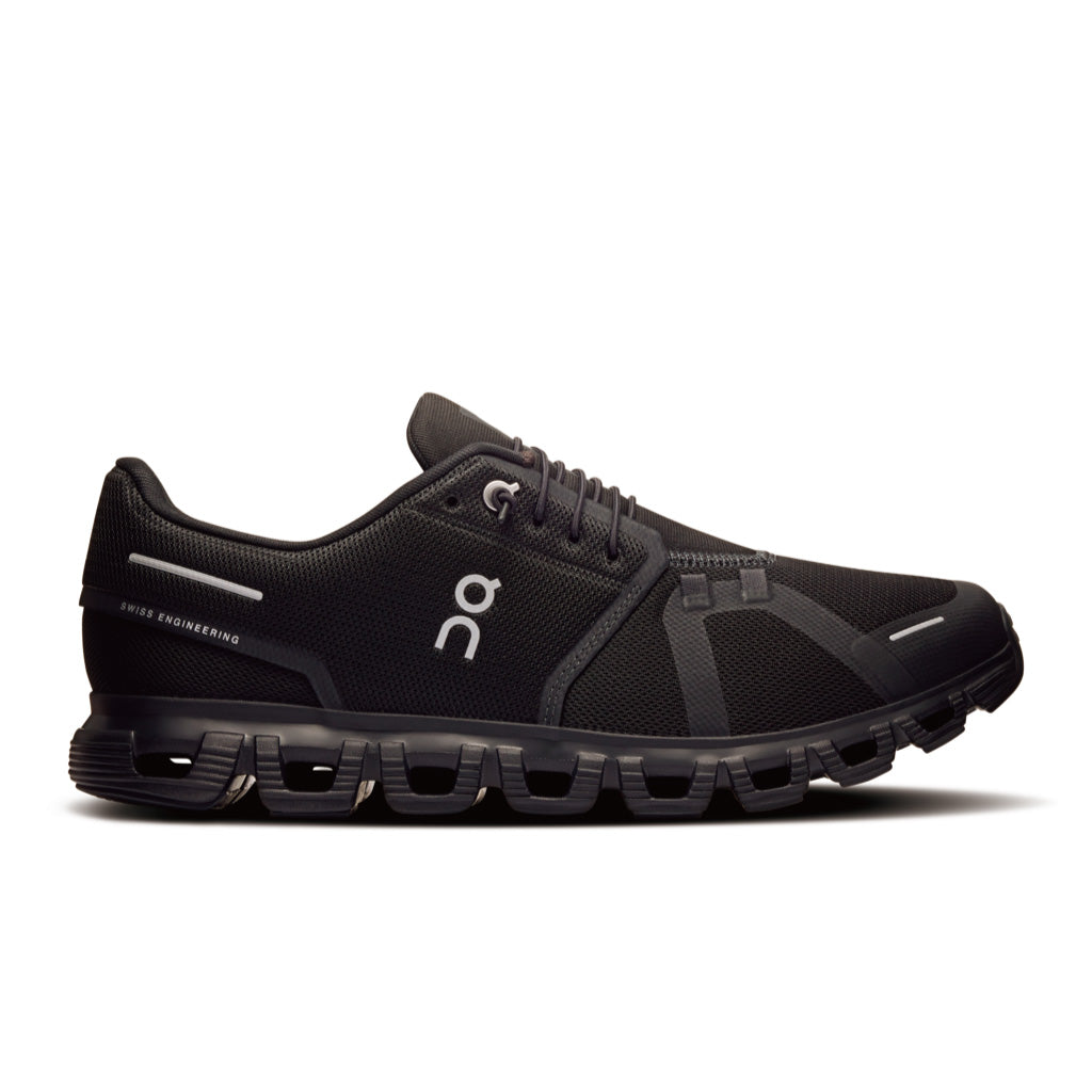 On Cloud 6 - Black / Black (M)
