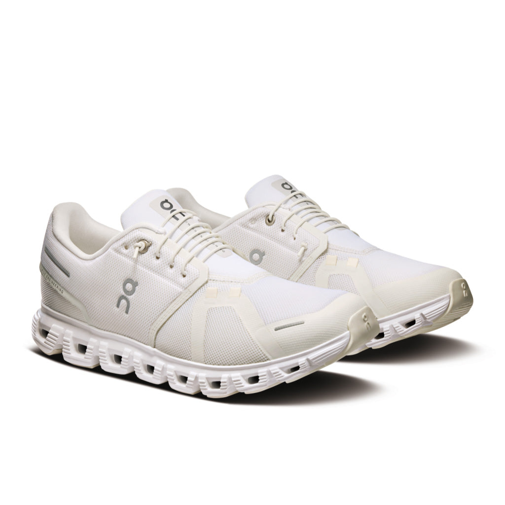 On Cloud 6 - White / White (M)