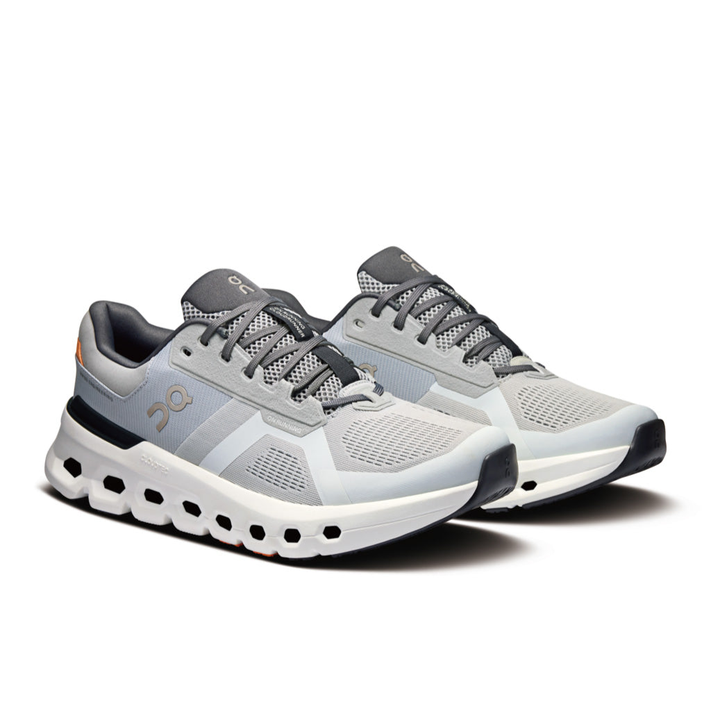 On Cloudrunner 2 - Wolf / Ivory (M)