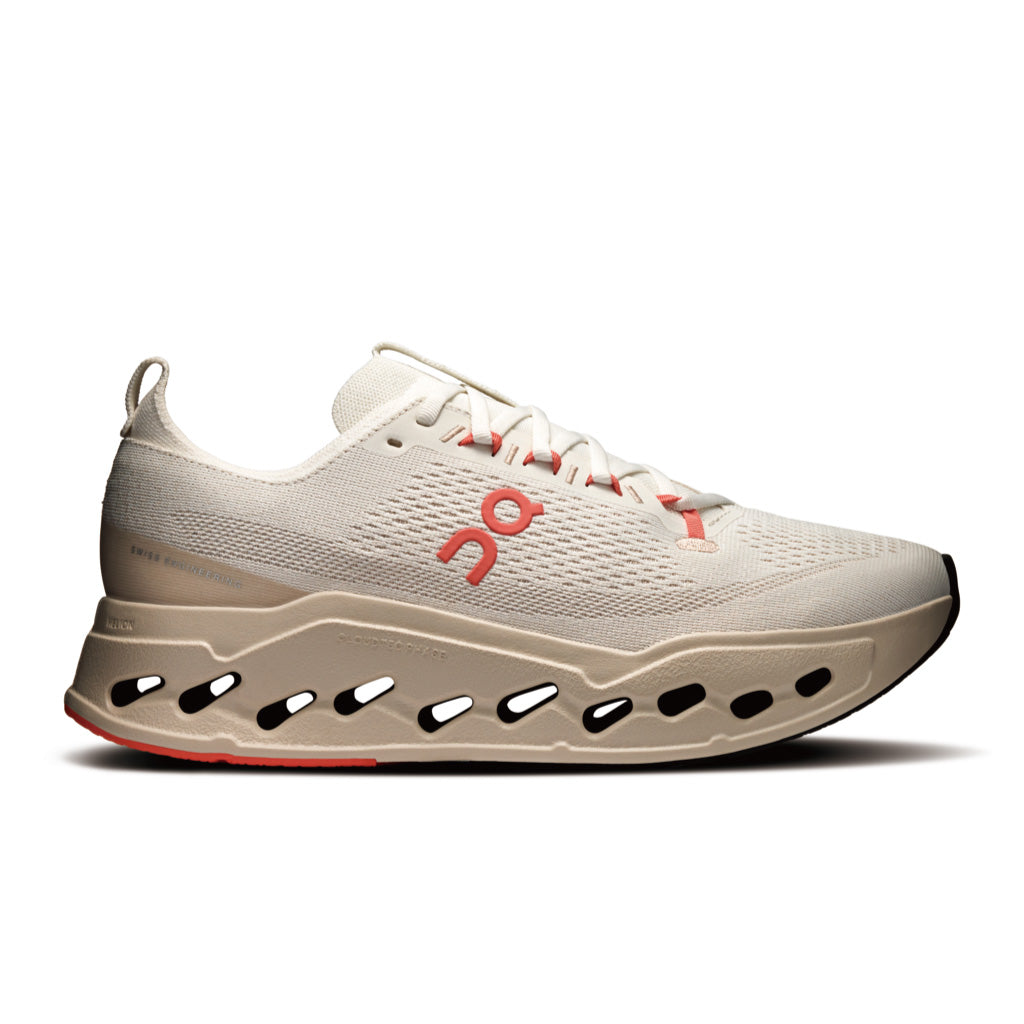 On Cloudsurfer Max - Ivory / Salmon (M)