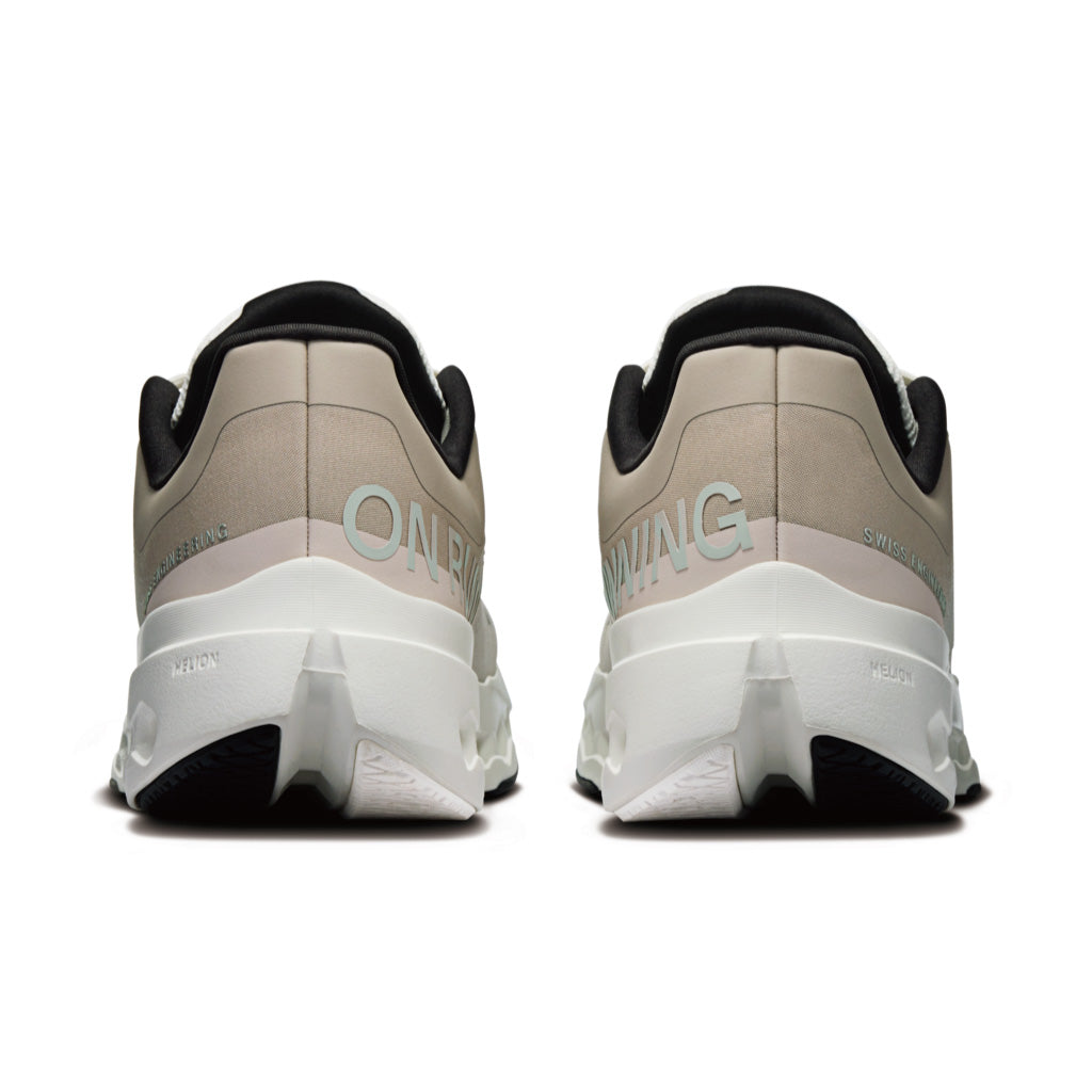 On Cloudsurfer Next - Fog / Ivory (M)
