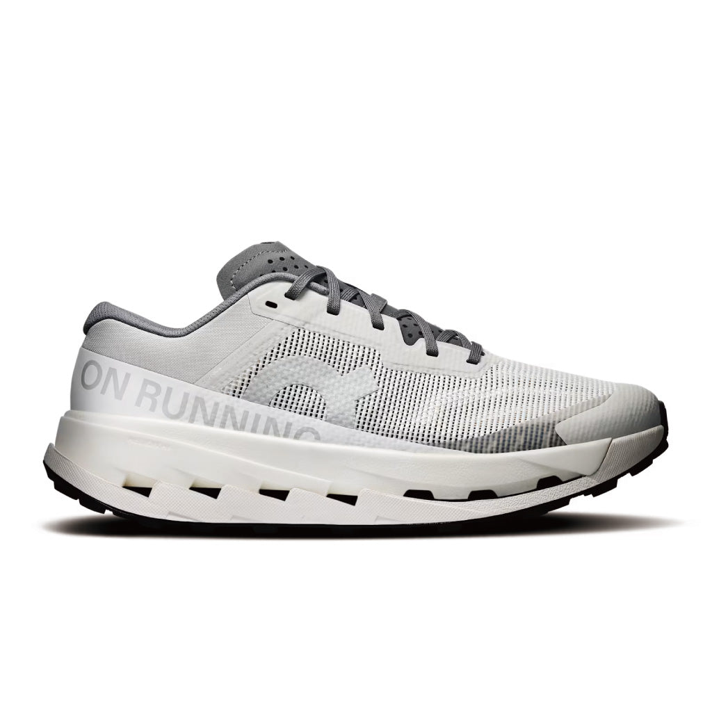 On Cloudultra 3 - Rock / White (M)