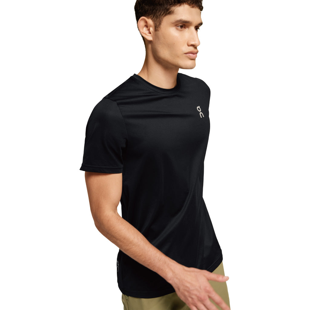 On Core-T - Black (M)