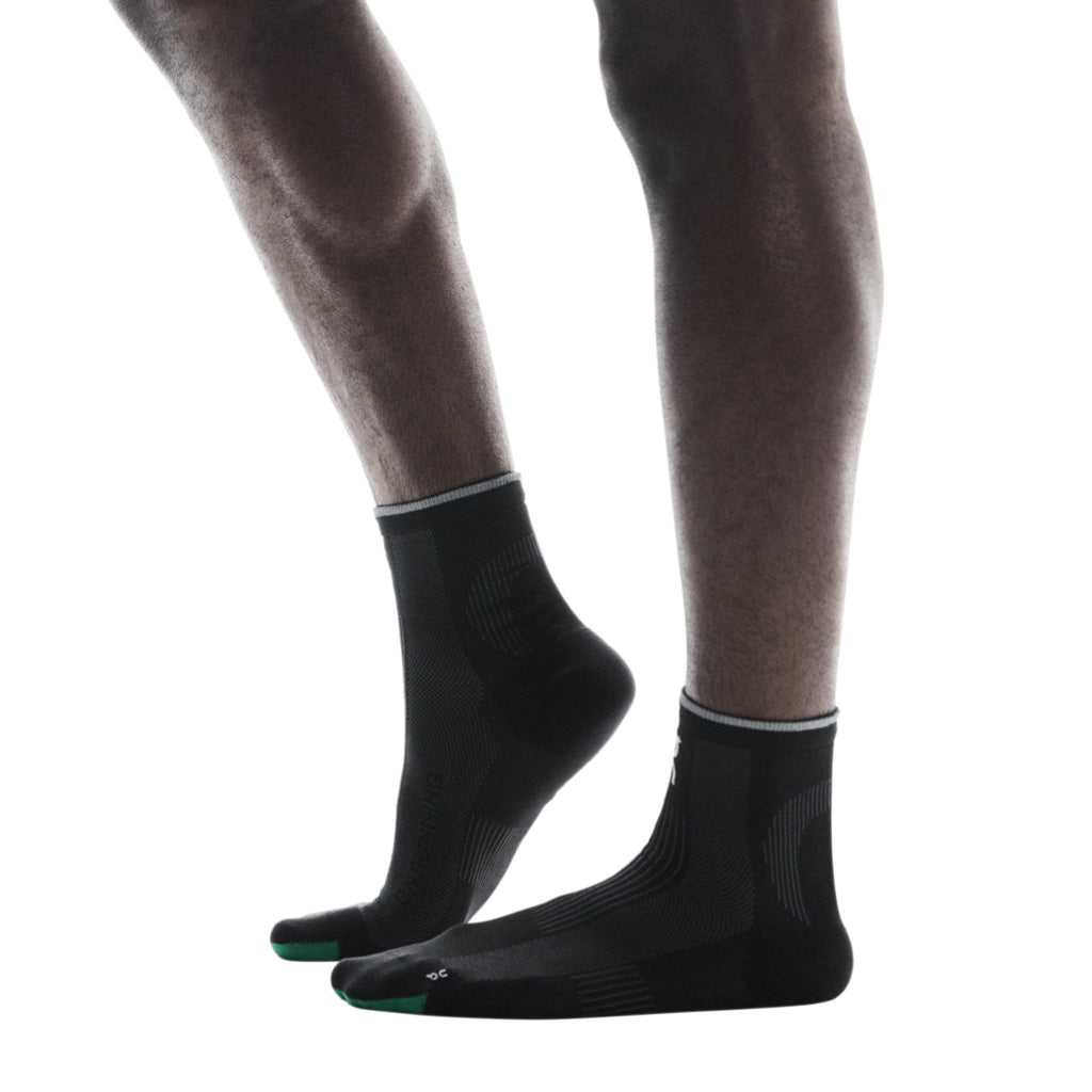 On Elite Run Sock Mid - Black