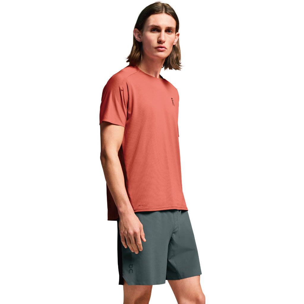 On Lightweight Shorts - Lead / Black (M)
