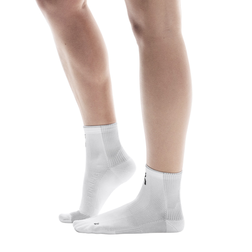 On Performance Run Sock Mid - White / Glacier