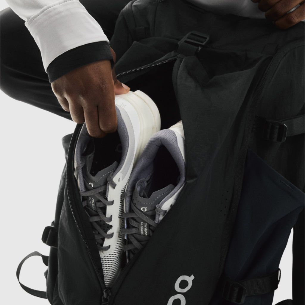 On Speed Pack 30L - Magnet / Black