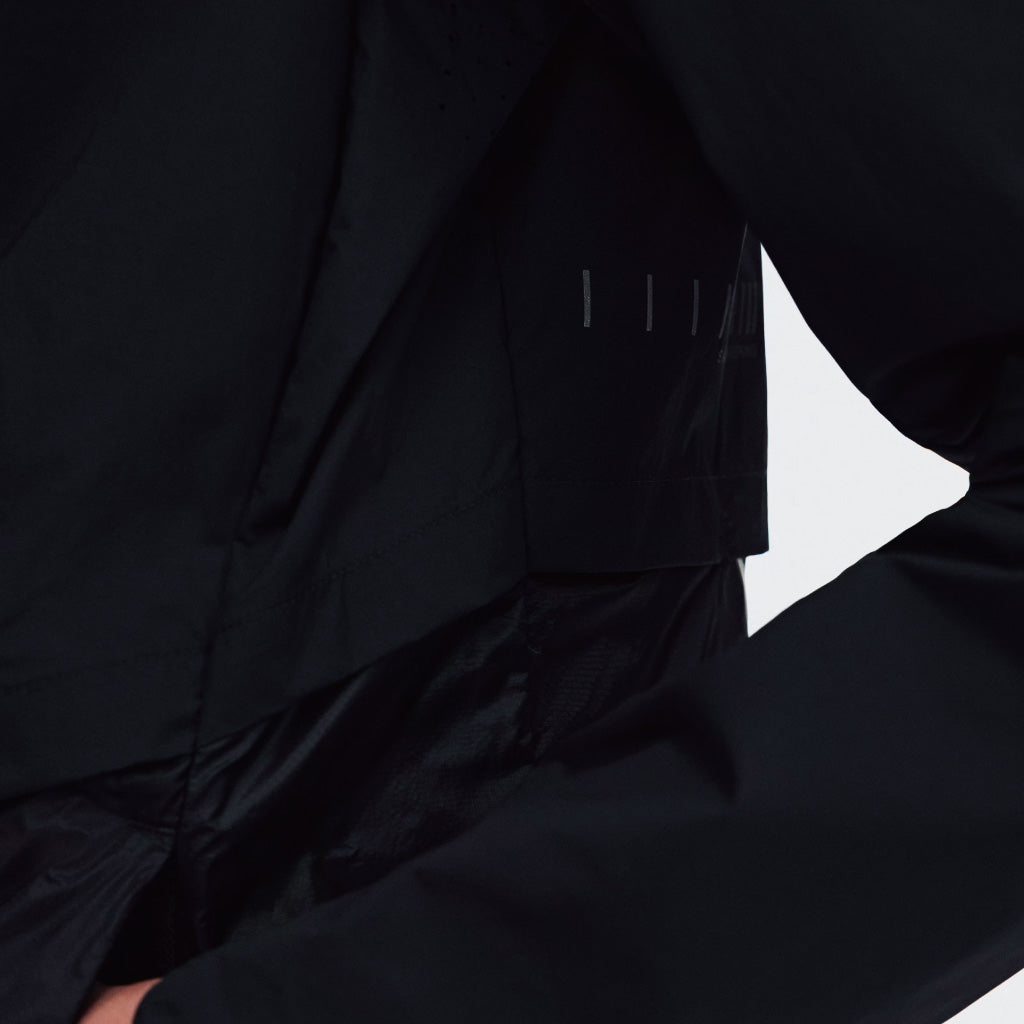 On Weather Jacket - Black (W)