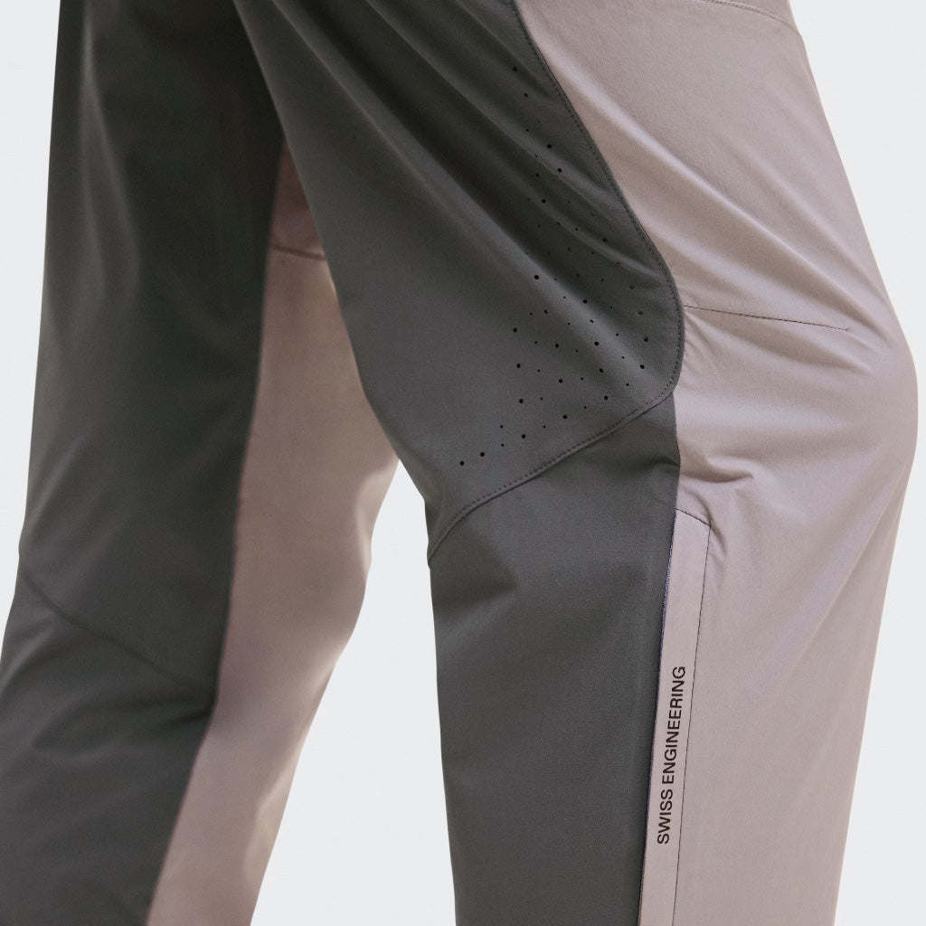 On Weather Pants - Ore / Ember (M)