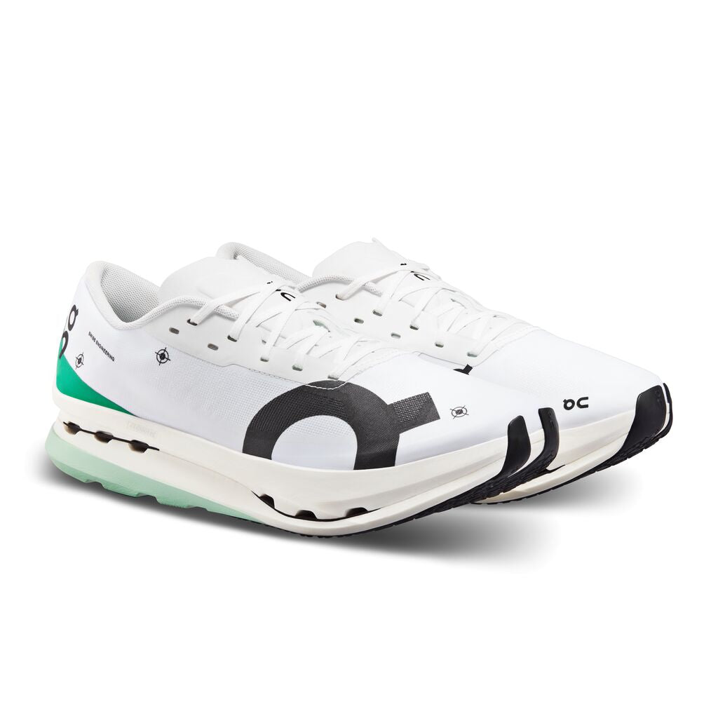 On Cloudboom Echo 3 - Undyed White / Mint (W)