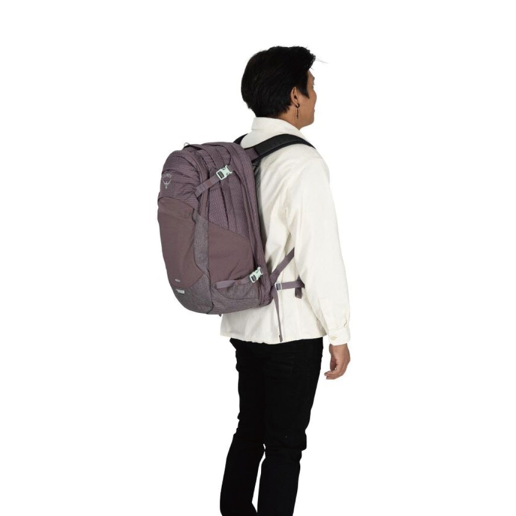 Osprey Nebula 32 - Black