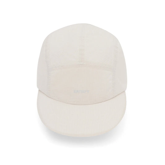 SATISFY Rippy™ Air Trail Cap - Off-White